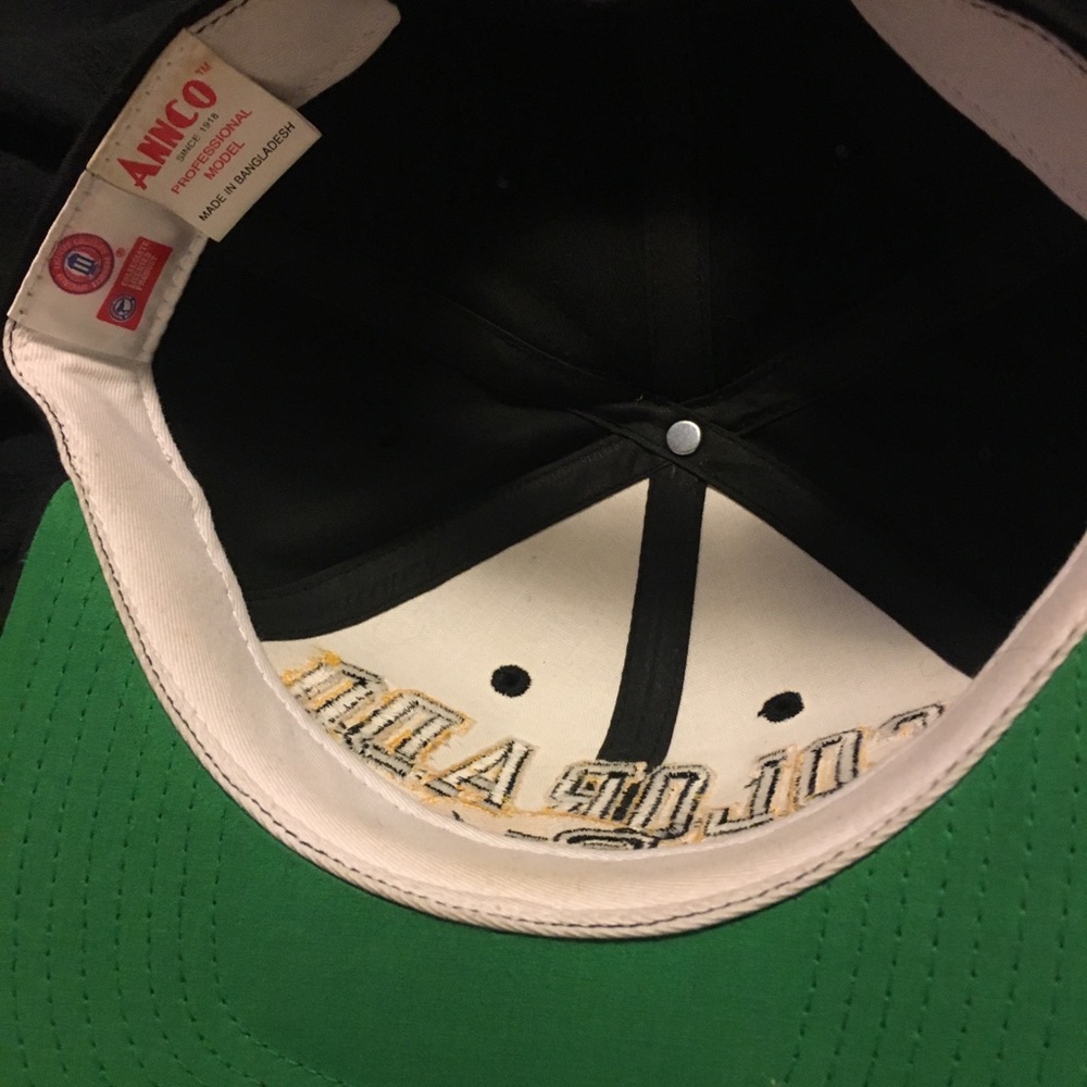 Hat - Picture 2 of 3